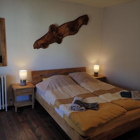 La Miramboise, Chambres Et Table D Hotes ミランボー エクステリア 写真
