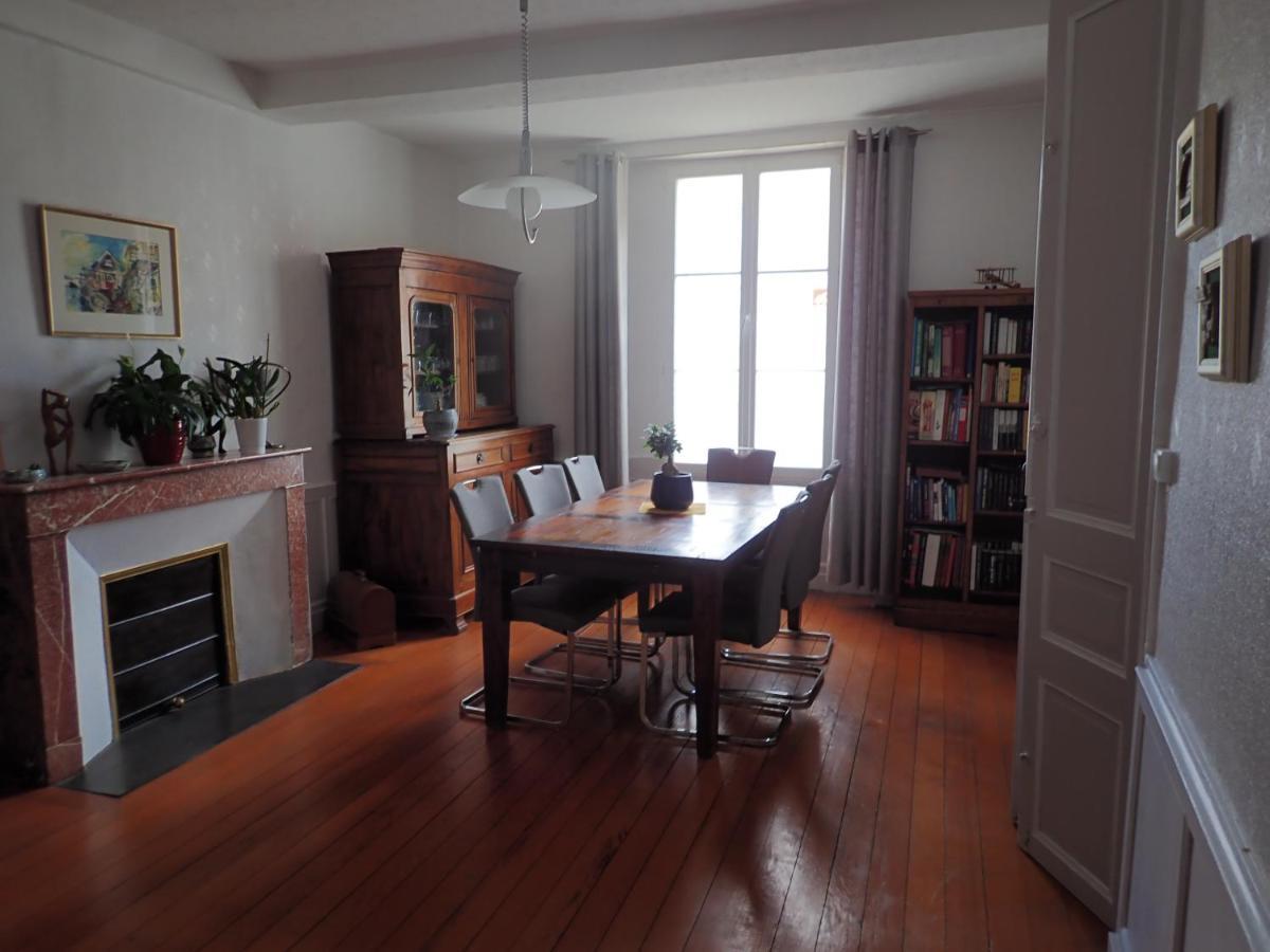 La Miramboise, Chambres Et Table D Hotes ミランボー エクステリア 写真